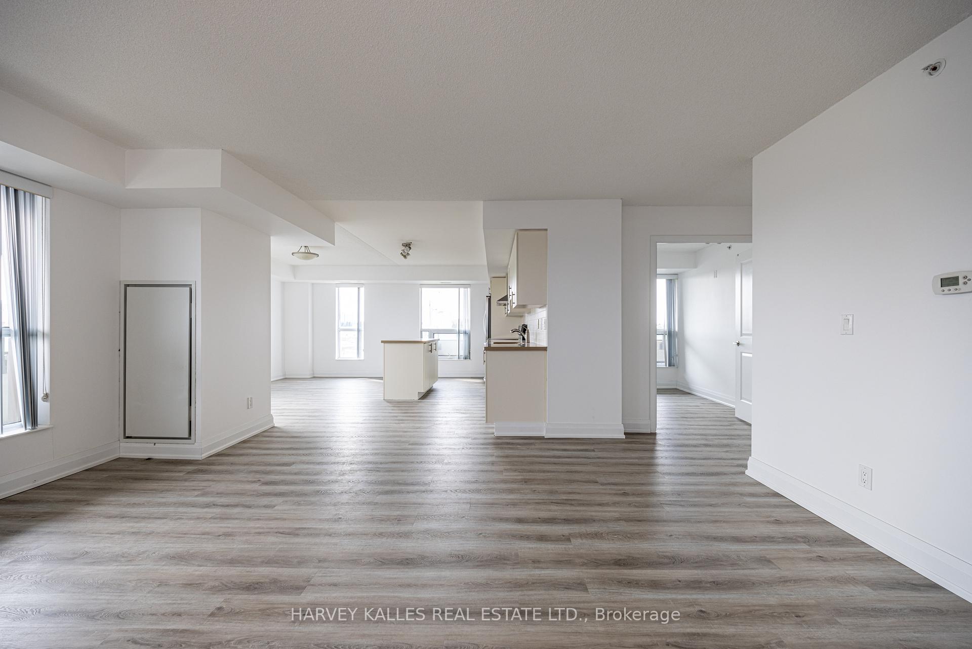 75 Norman Bethune Avenue 317