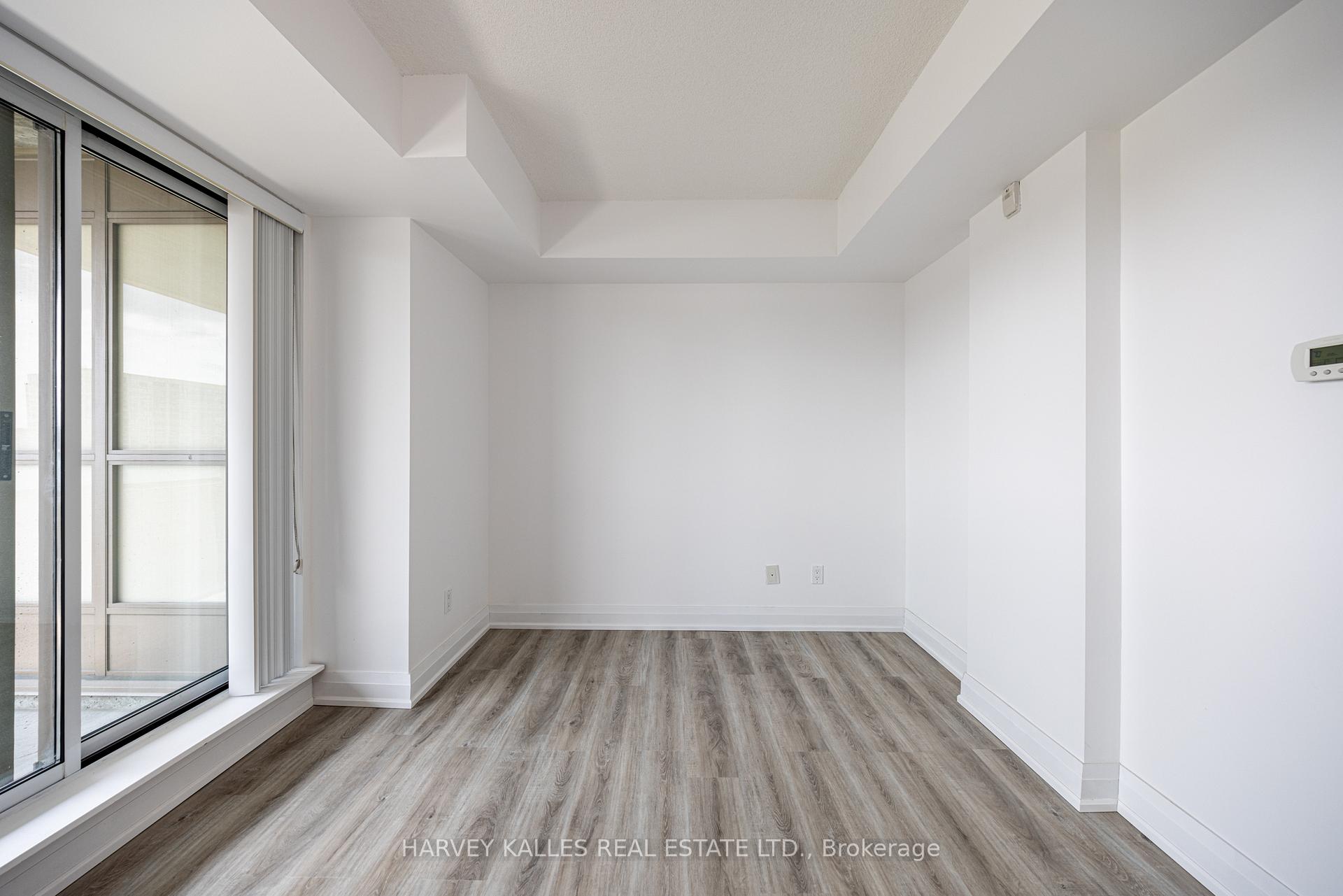 75 Norman Bethune Avenue 317