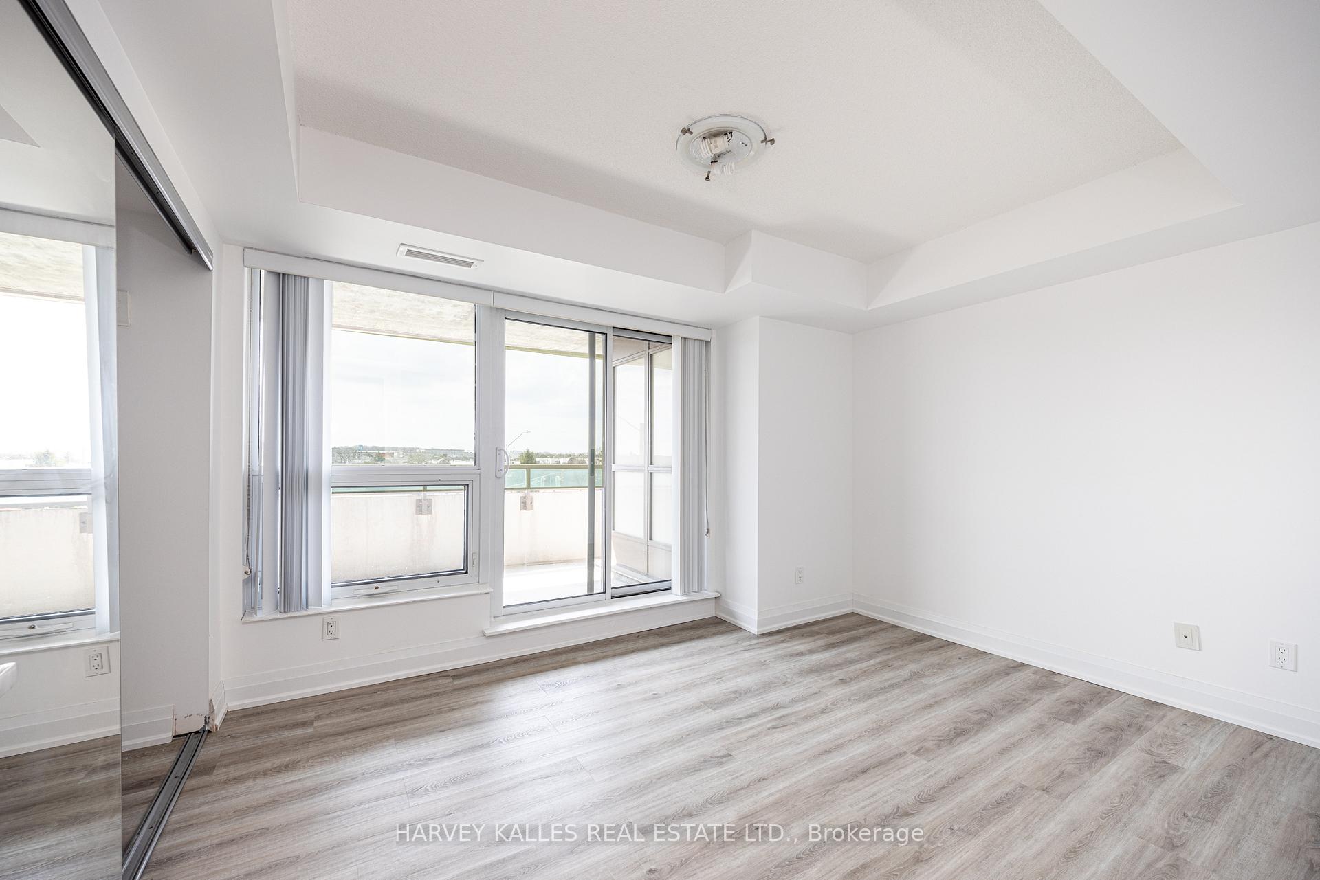 75 Norman Bethune Avenue 317
