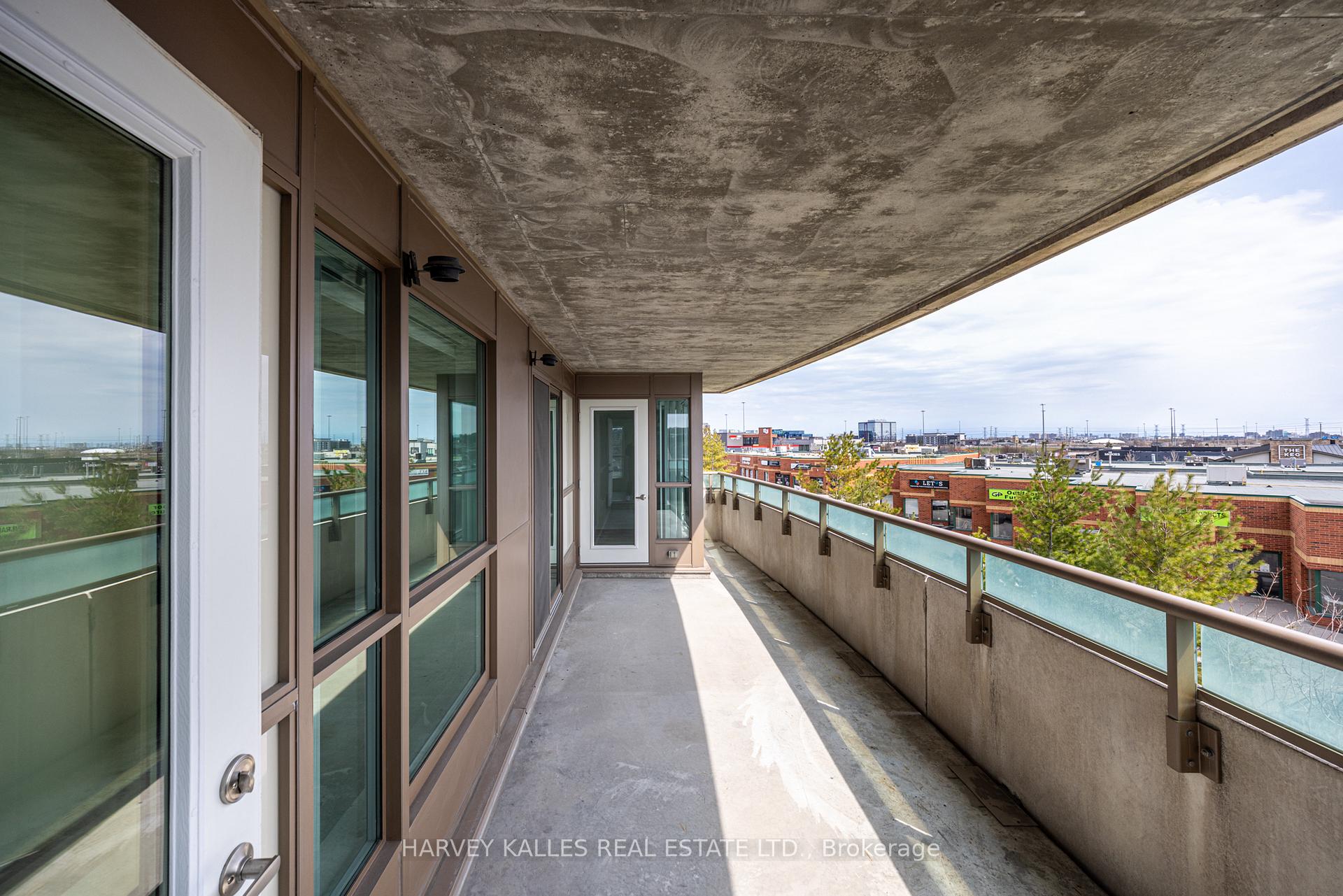 75 Norman Bethune Avenue 317