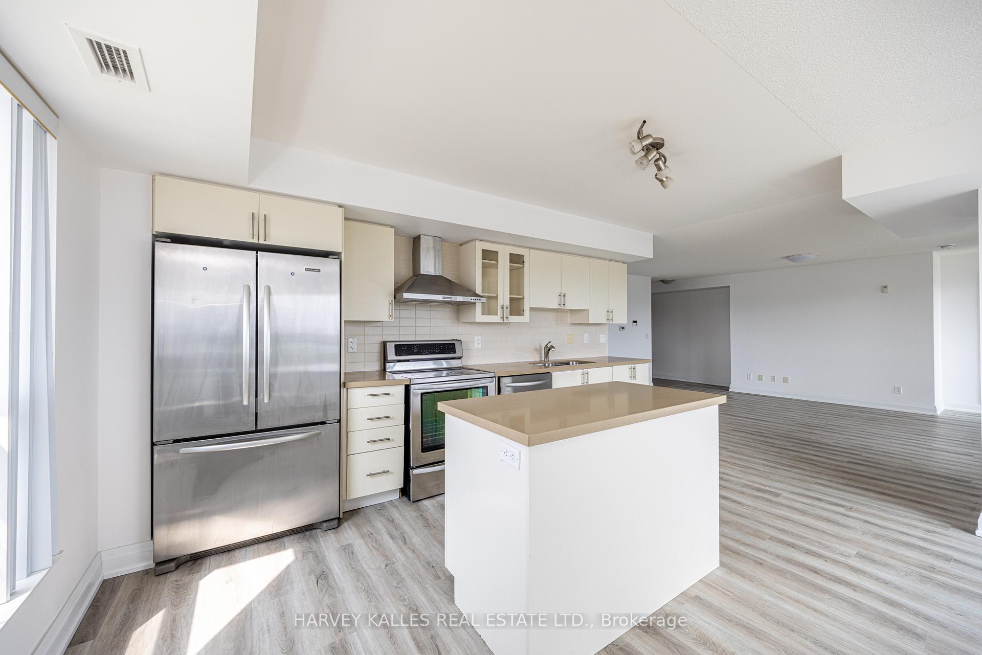75 Norman Bethune Avenue 317