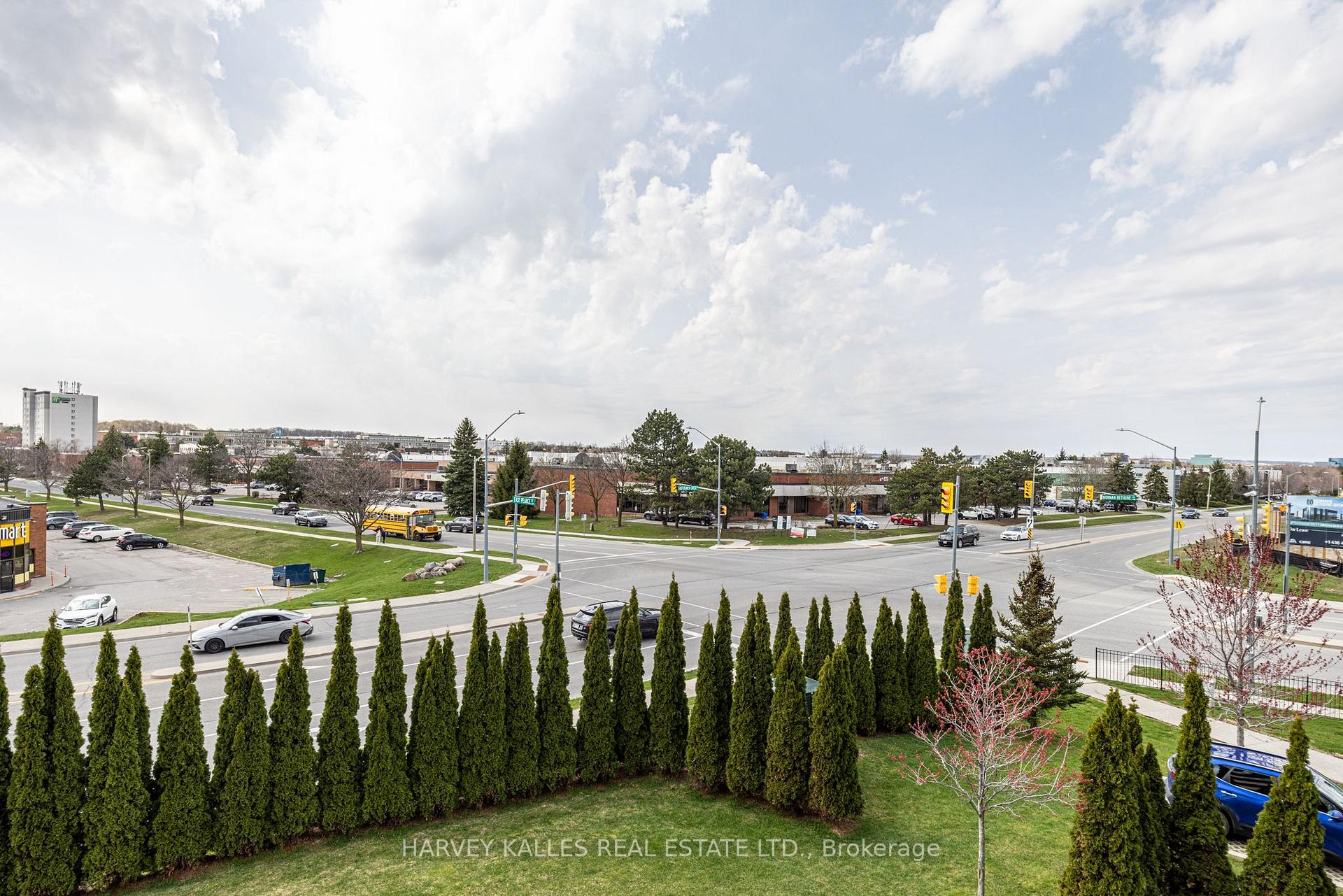 75 Norman Bethune Avenue 317