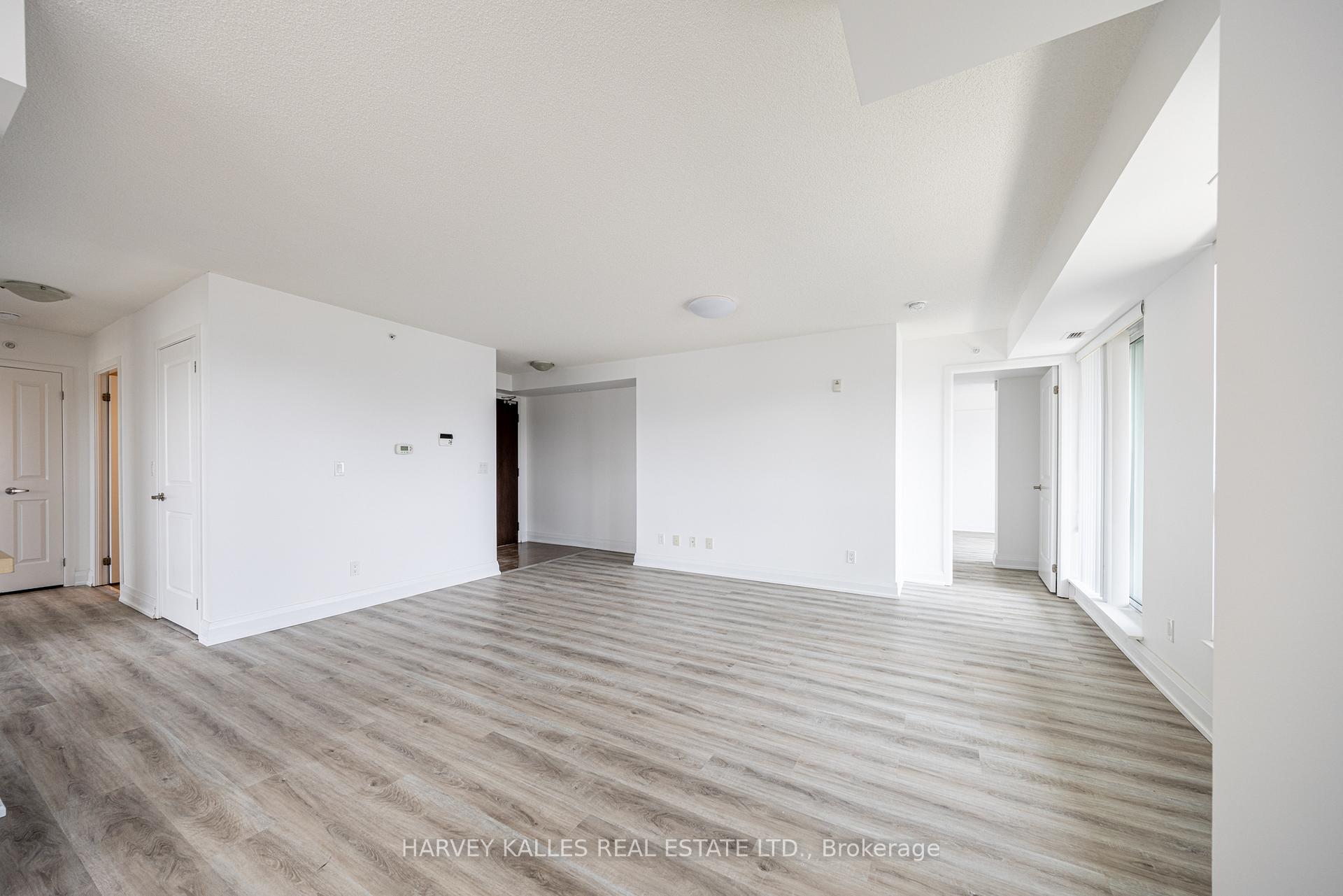 75 Norman Bethune Avenue 317