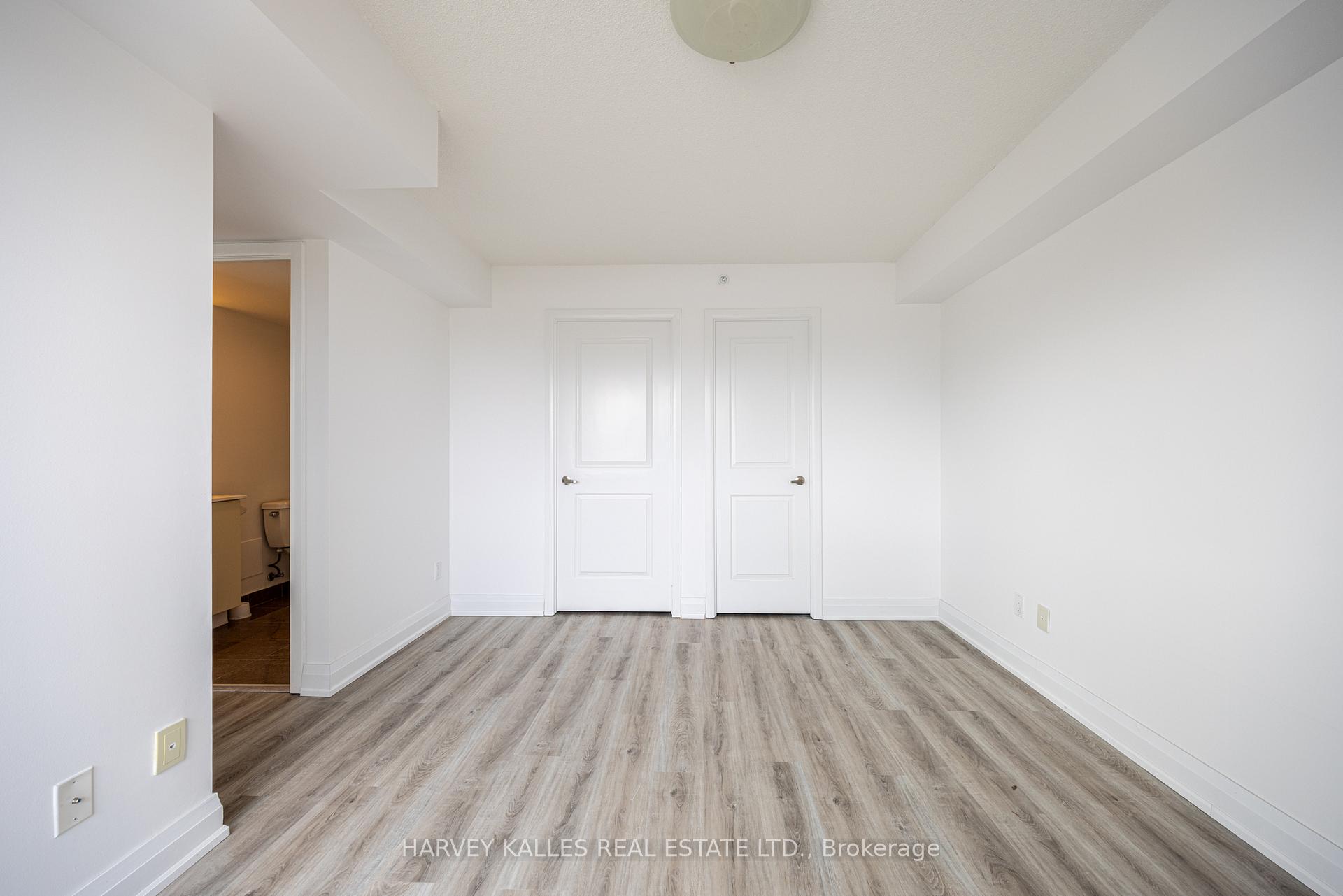 75 Norman Bethune Avenue 317