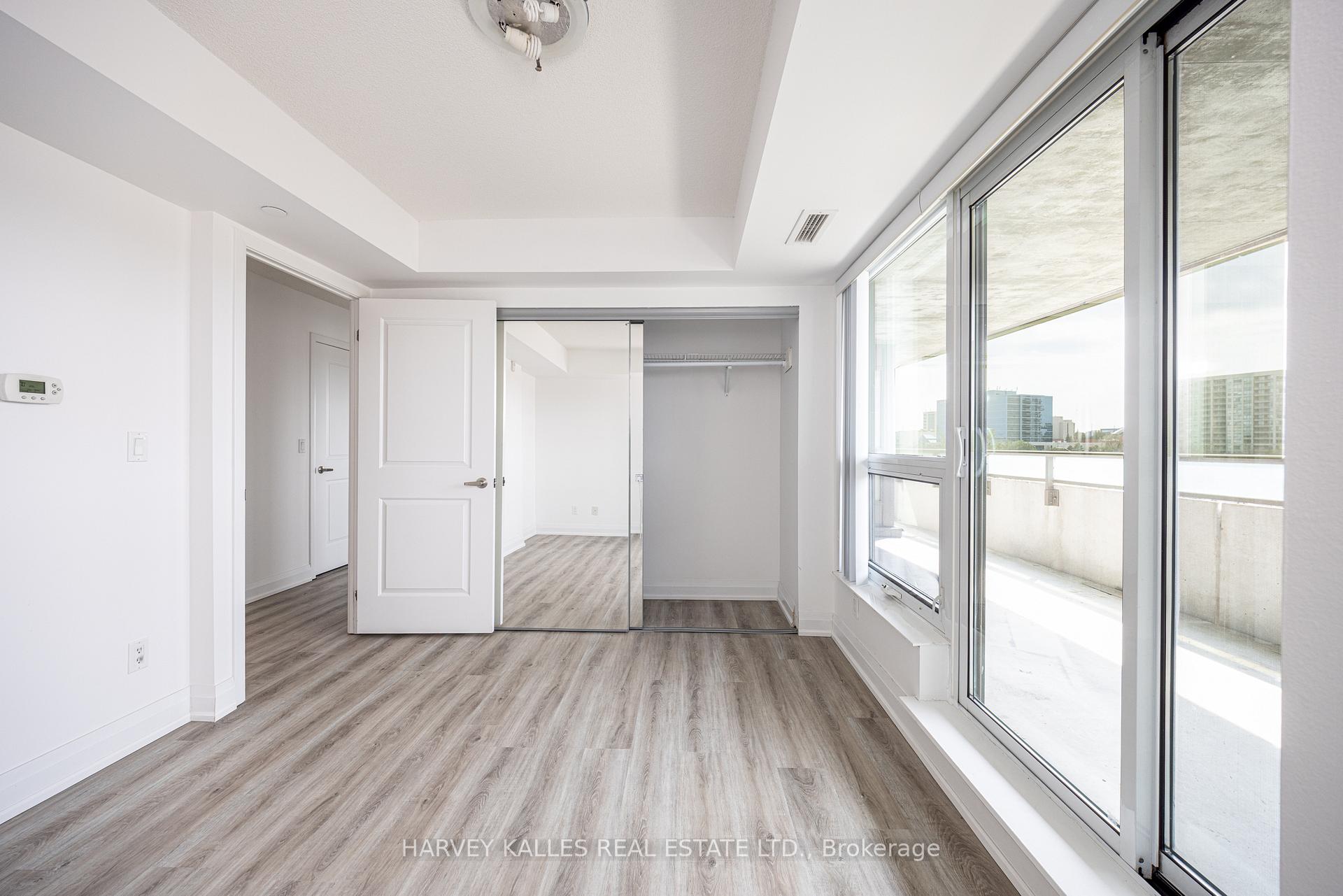 75 Norman Bethune Avenue 317