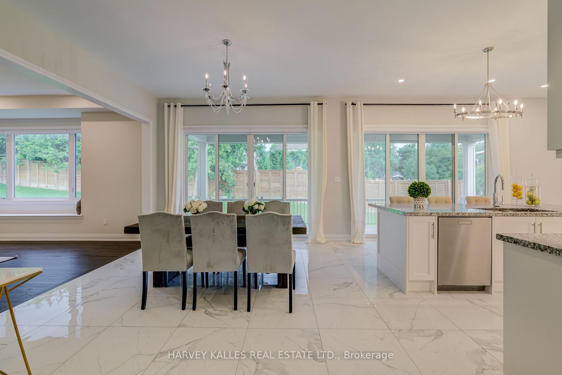 6 Dennis Reed Court