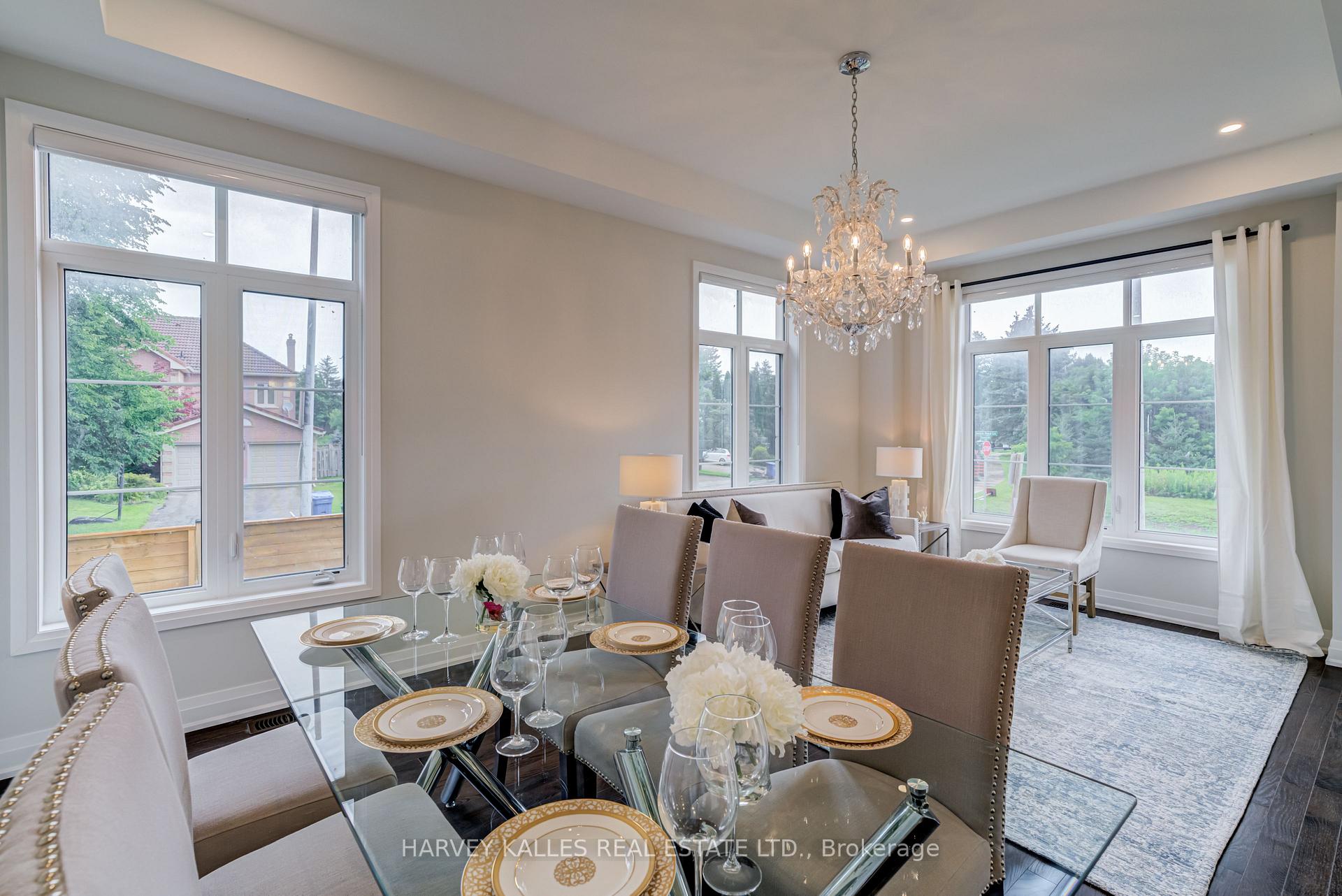 6 Dennis Reed Court