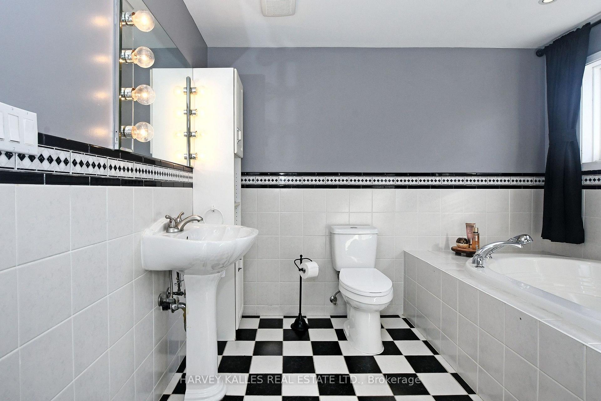 11 Penny Place
