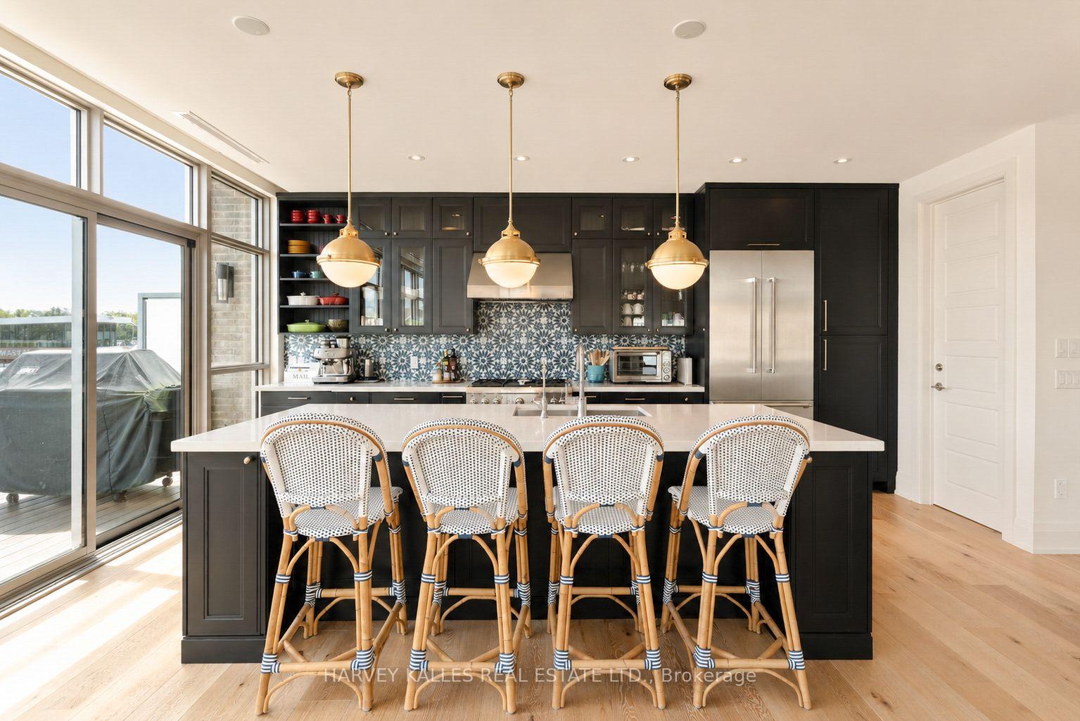 3787 Mangusta Court