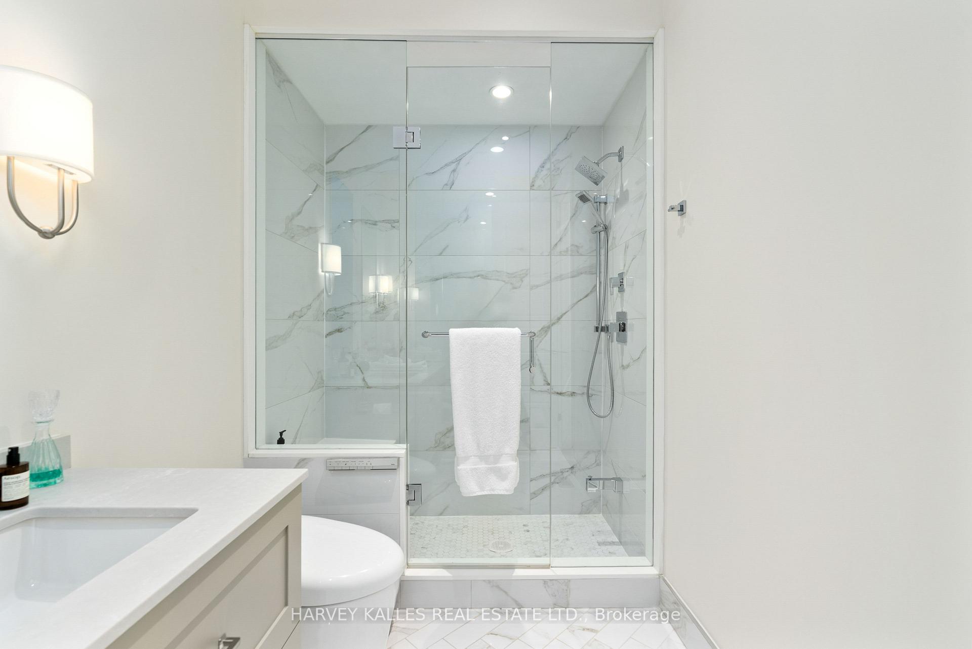 3787 Mangusta Court