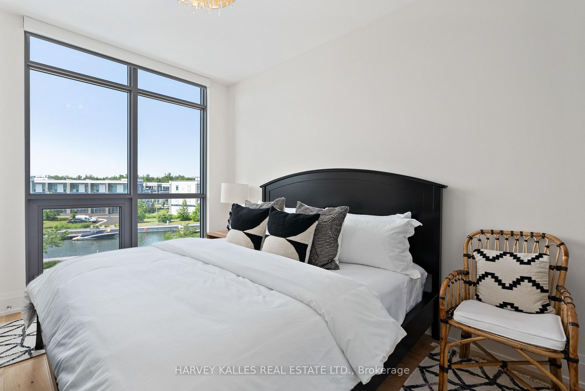 3787 Mangusta Court