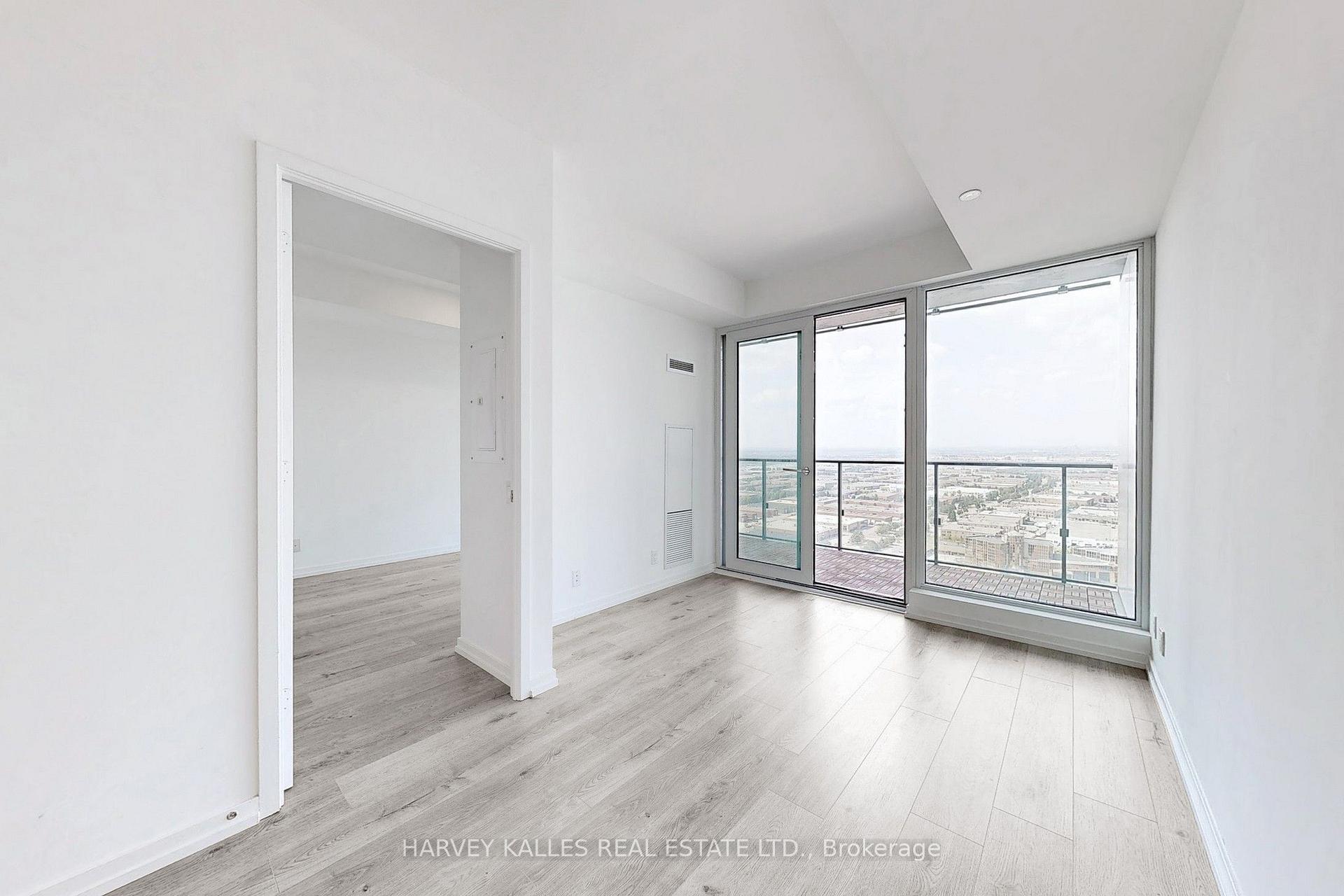 7890 Jane Street 2807