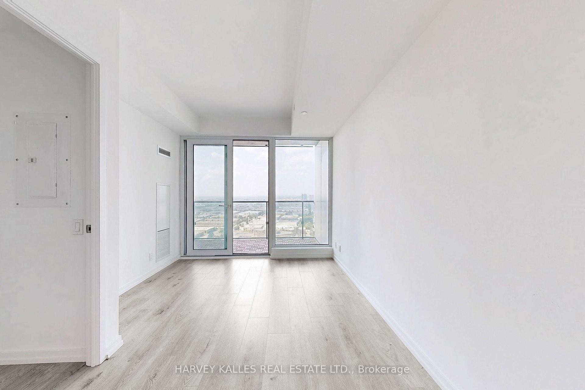 7890 Jane Street 2807