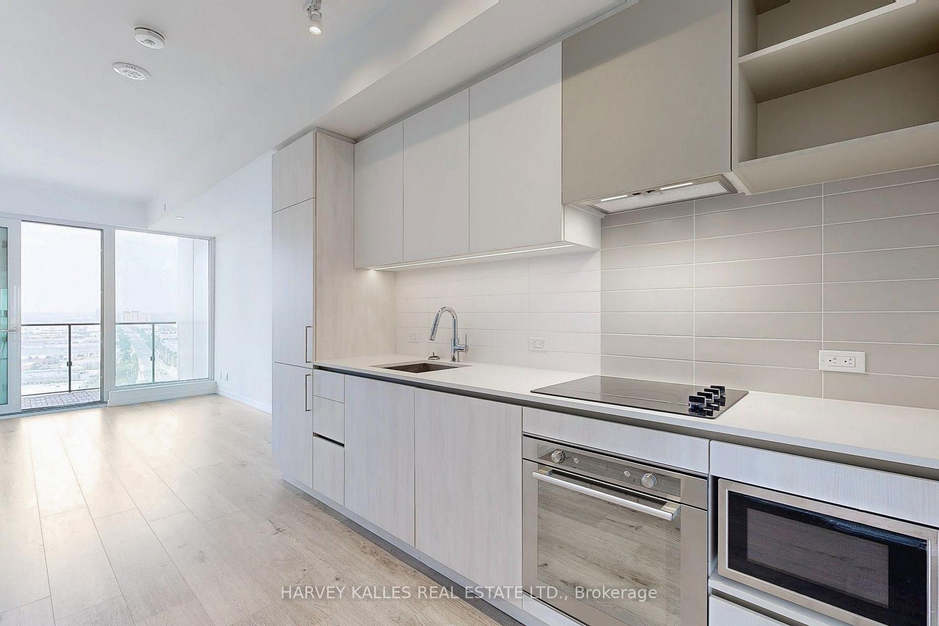 7890 Jane Street 2807