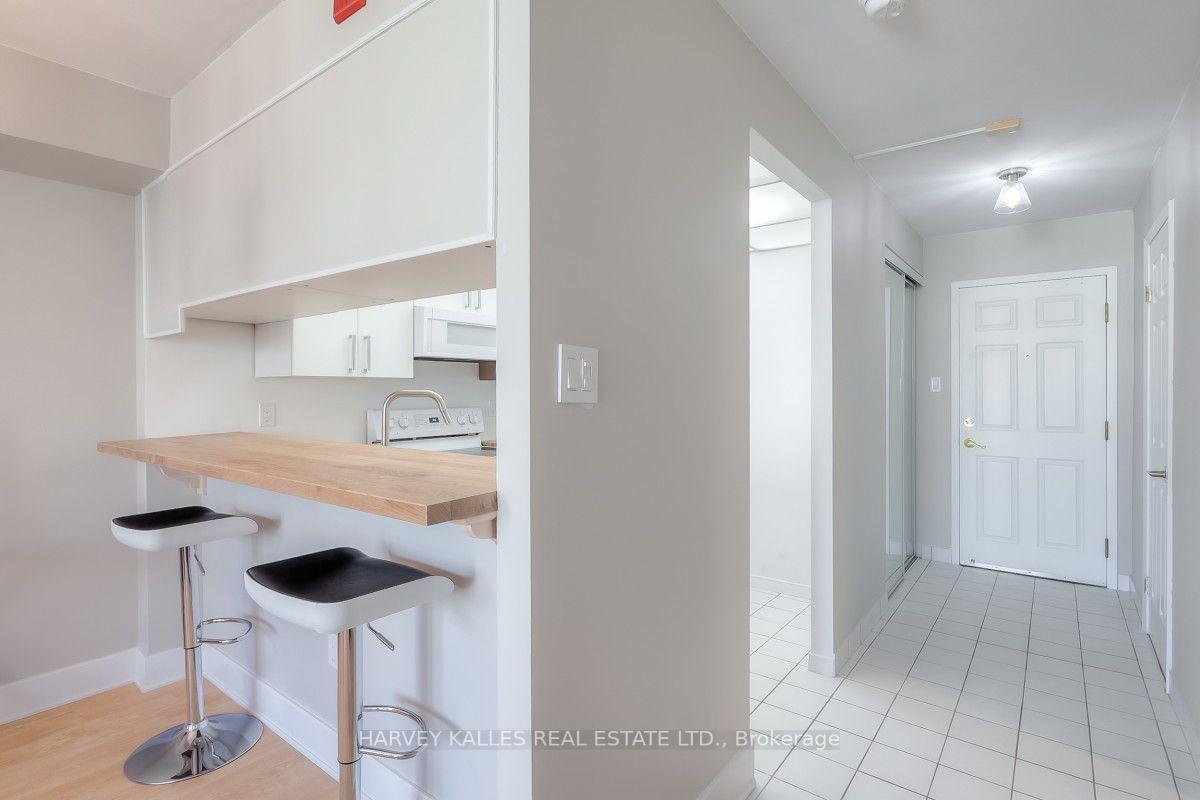 175 Cedar Avenue 710