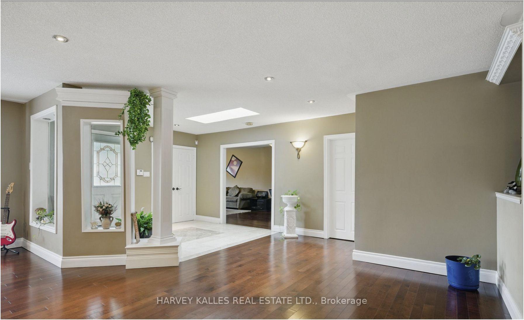 55 Denham Drive