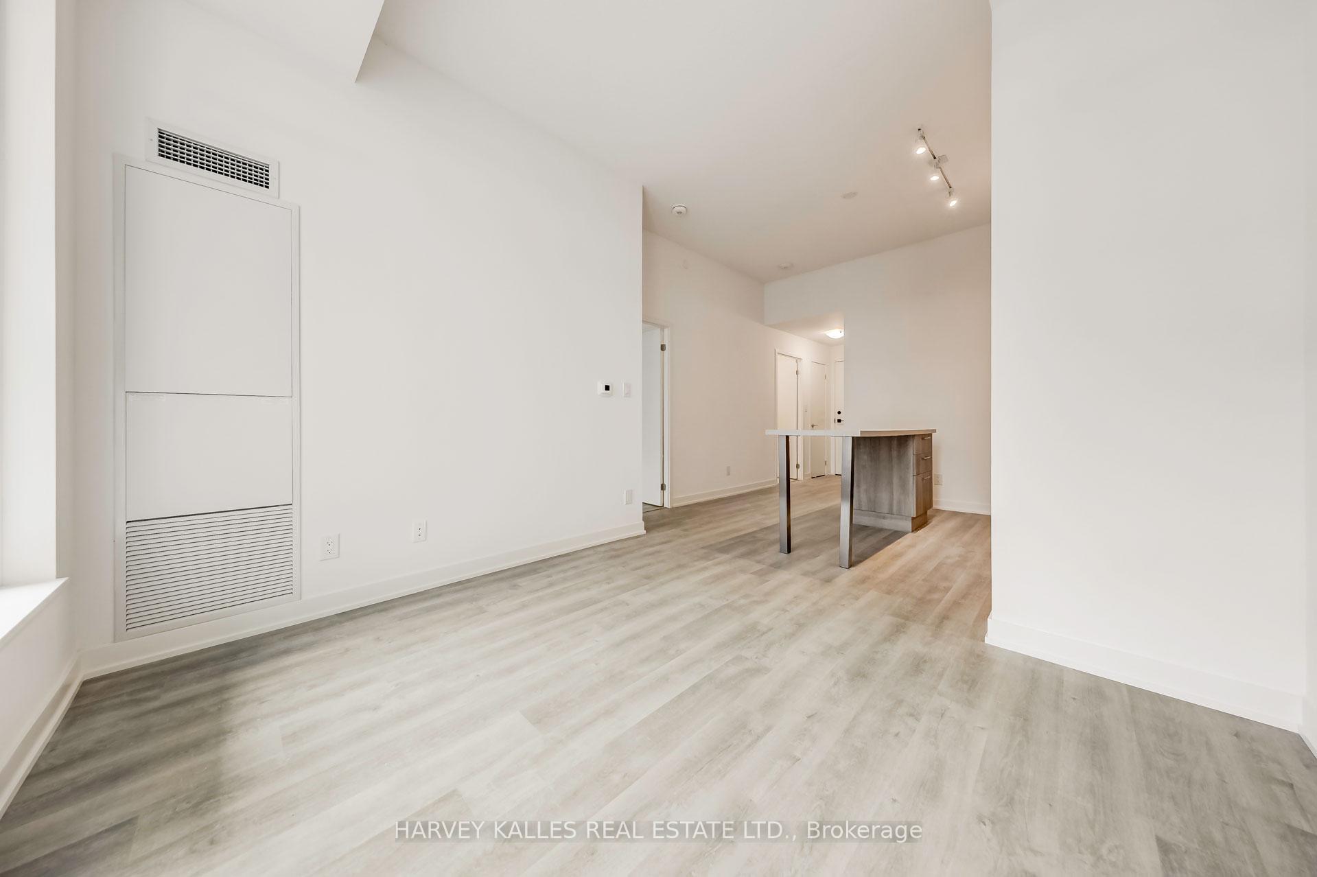 8119 Birchmount Road 1006