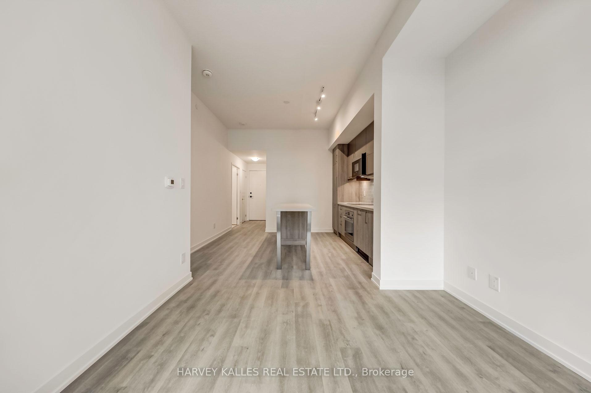 8119 Birchmount Road 1006