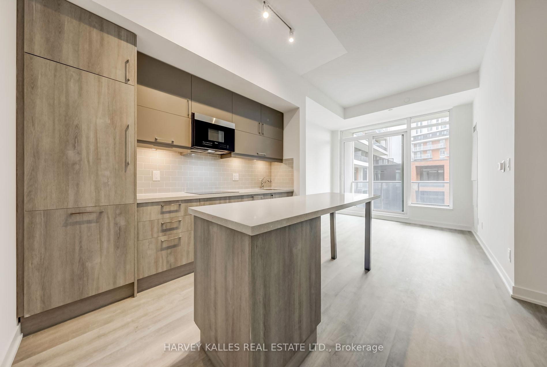 8119 Birchmount Road 1006