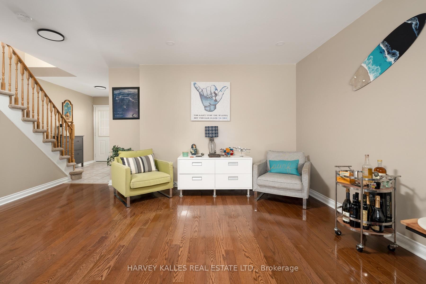 27 Hirst Avenue