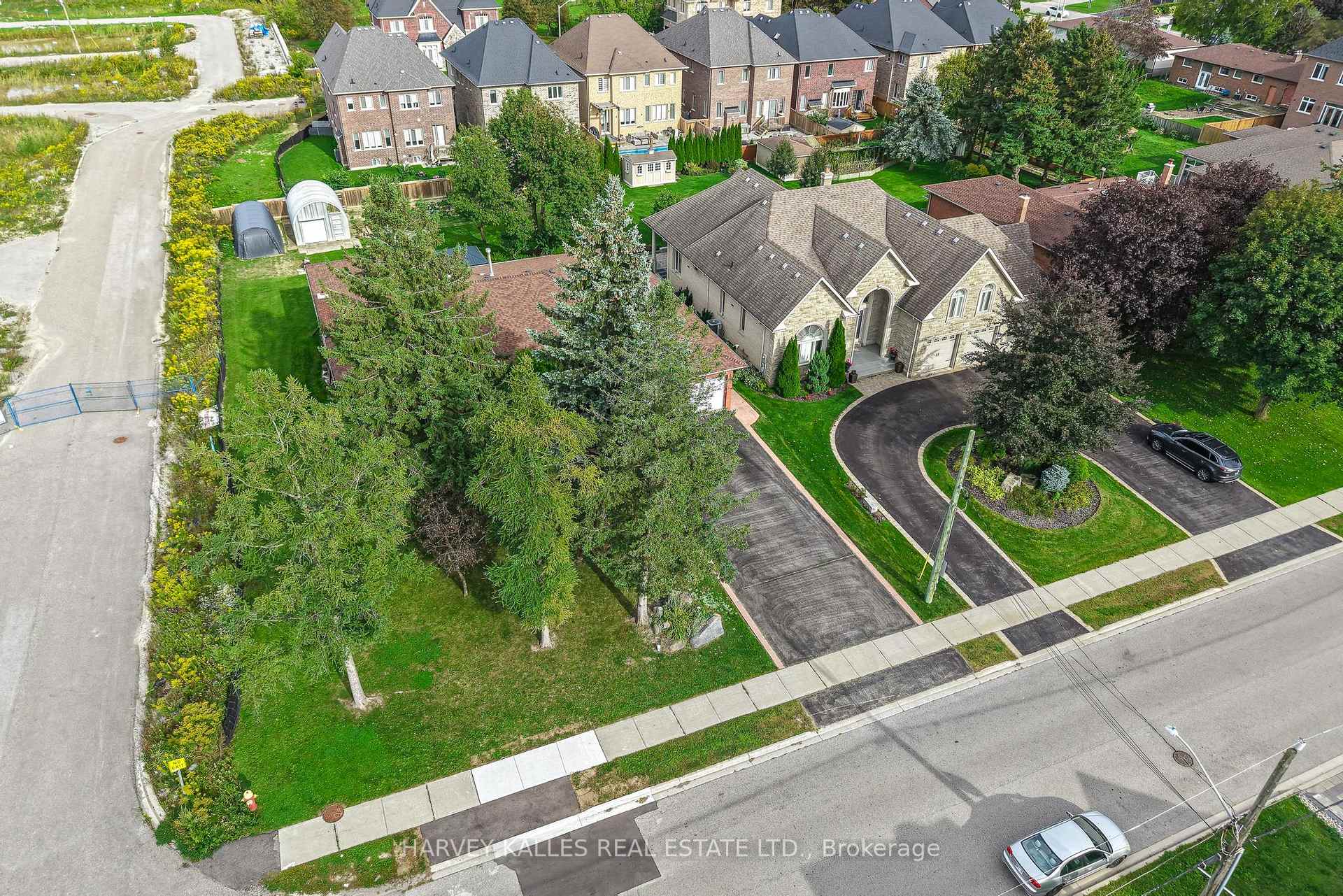 113 Bond Crescent