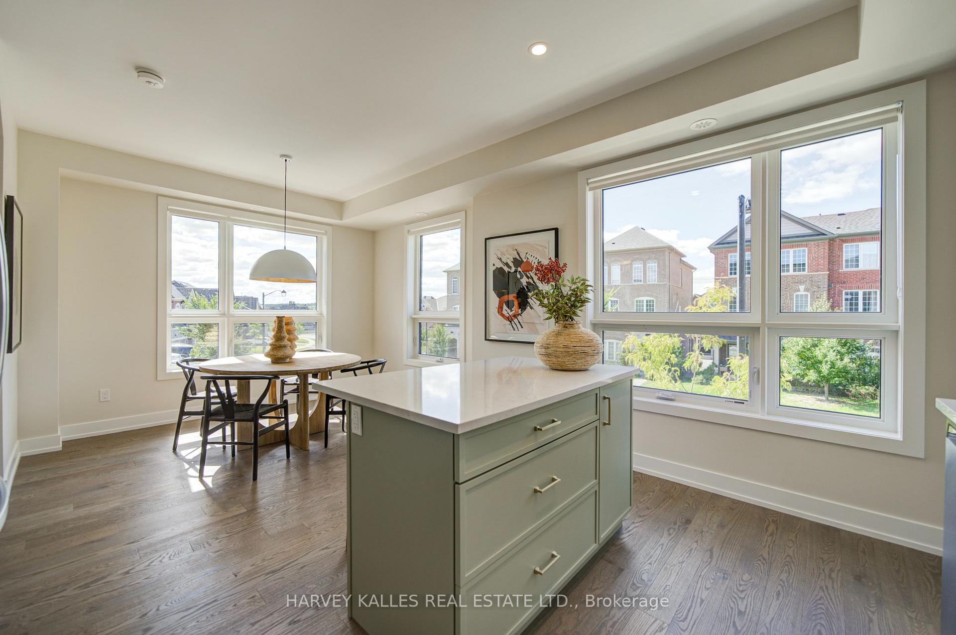 10 Lytham Green Circle 12