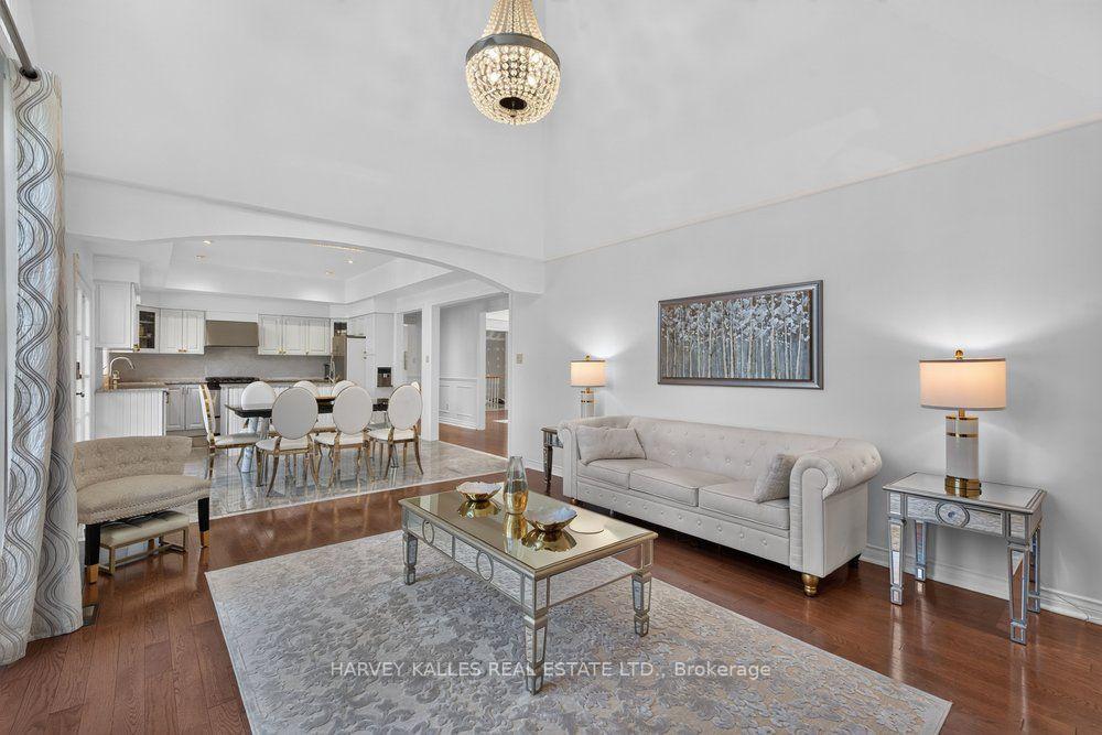 28 Putting Green Crescent