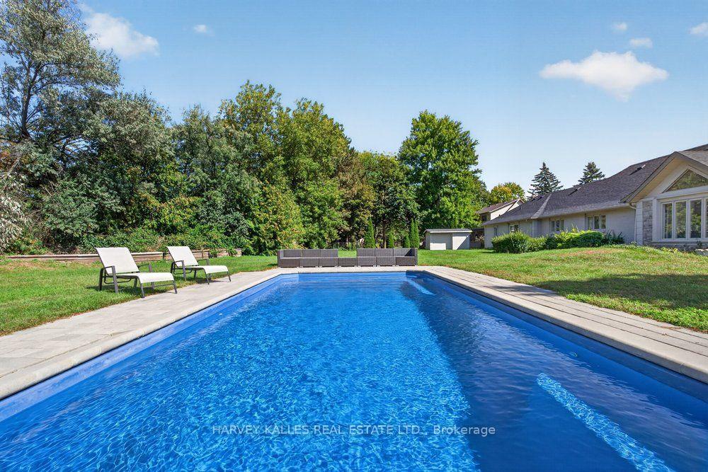 28 Putting Green Crescent