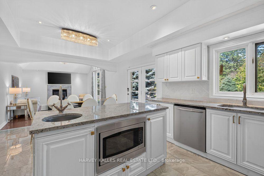 28 Putting Green Crescent