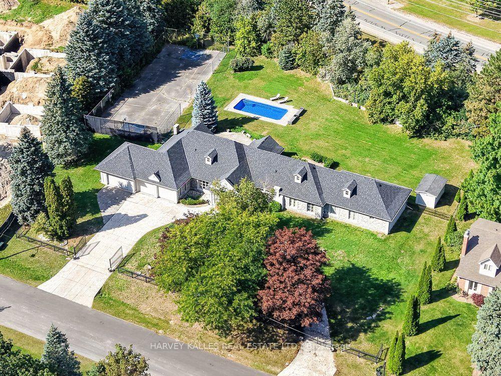 28 Putting Green Crescent