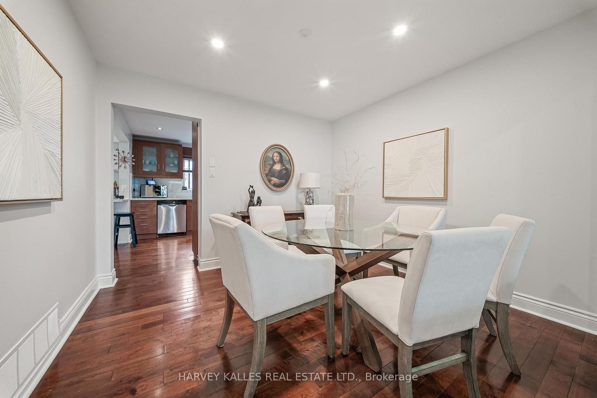 221 Snowshoe Crescent