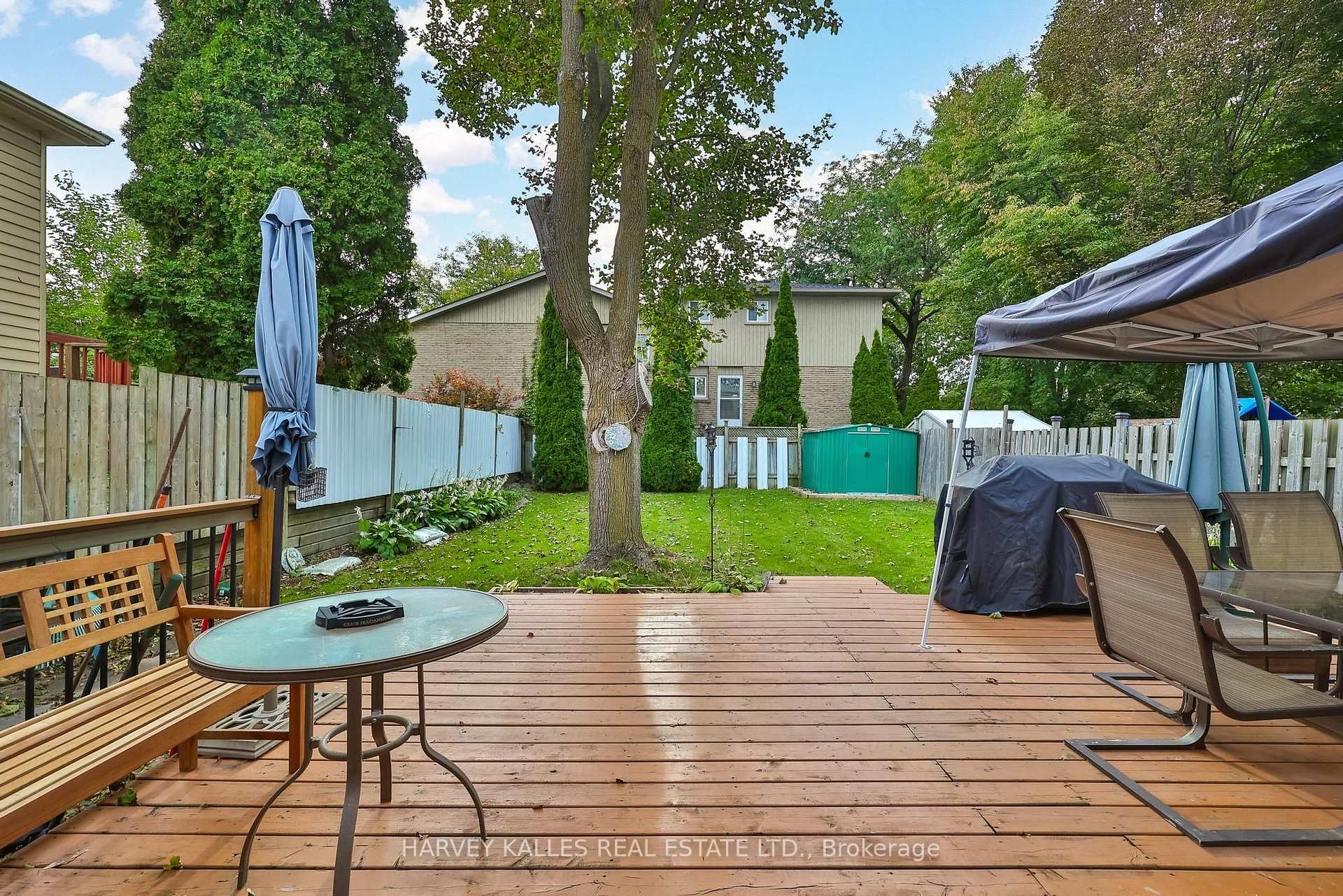 221 Snowshoe Crescent