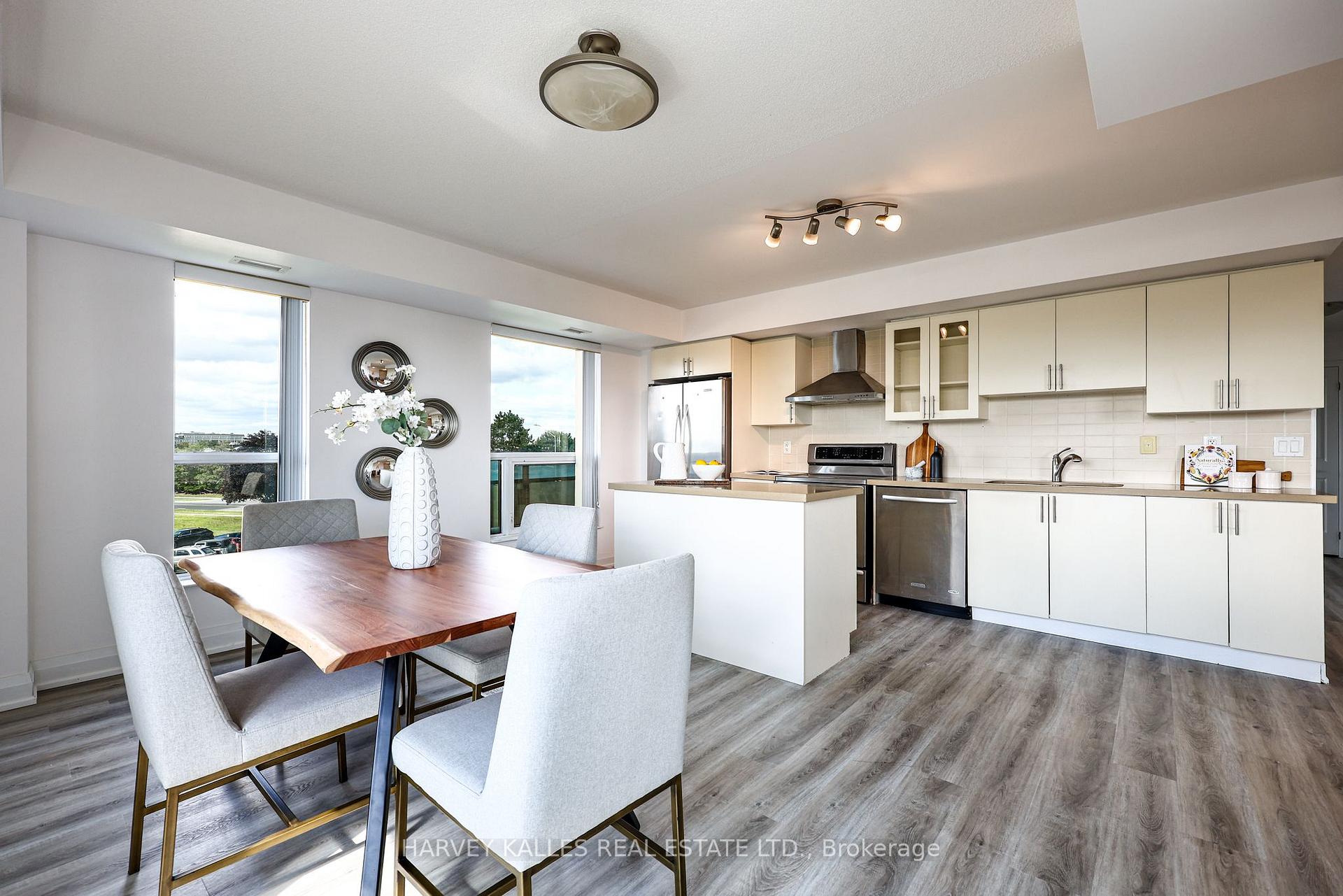 75 Norman Bethune Avenue 317