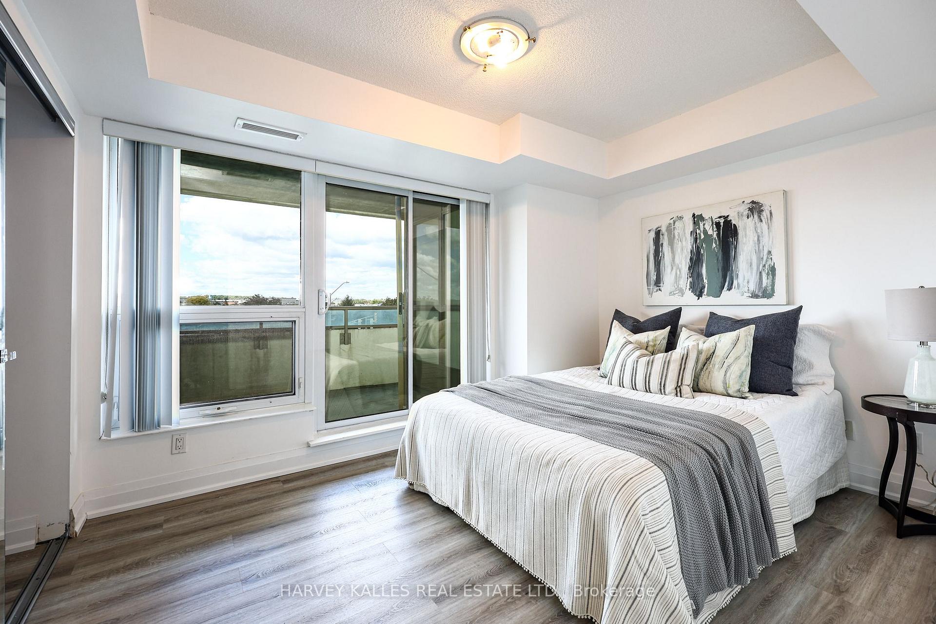 75 Norman Bethune Avenue 317