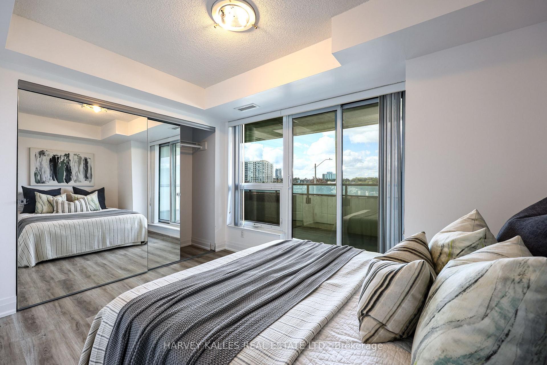 75 Norman Bethune Avenue 317
