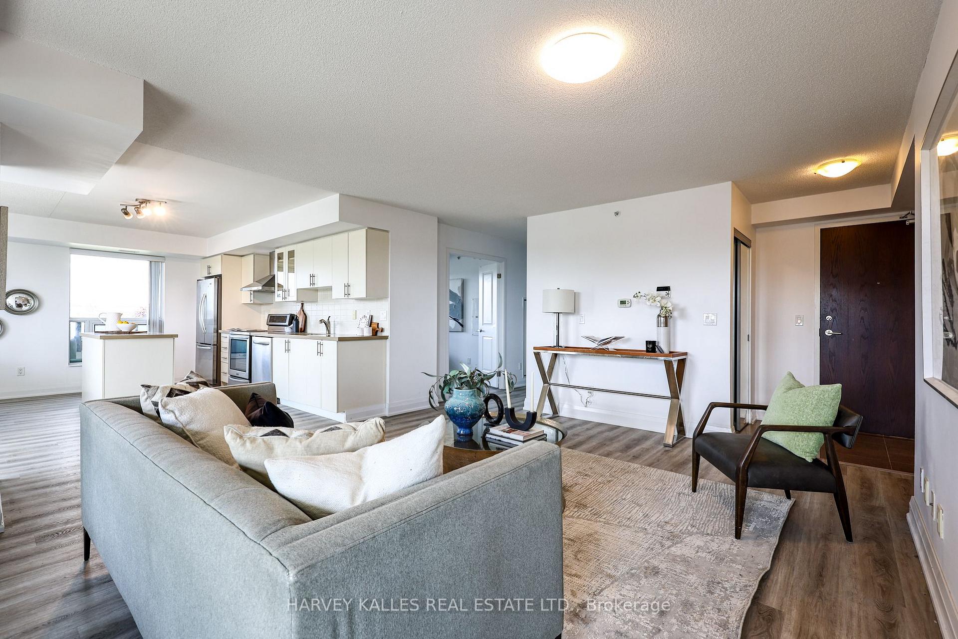 75 Norman Bethune Avenue 317
