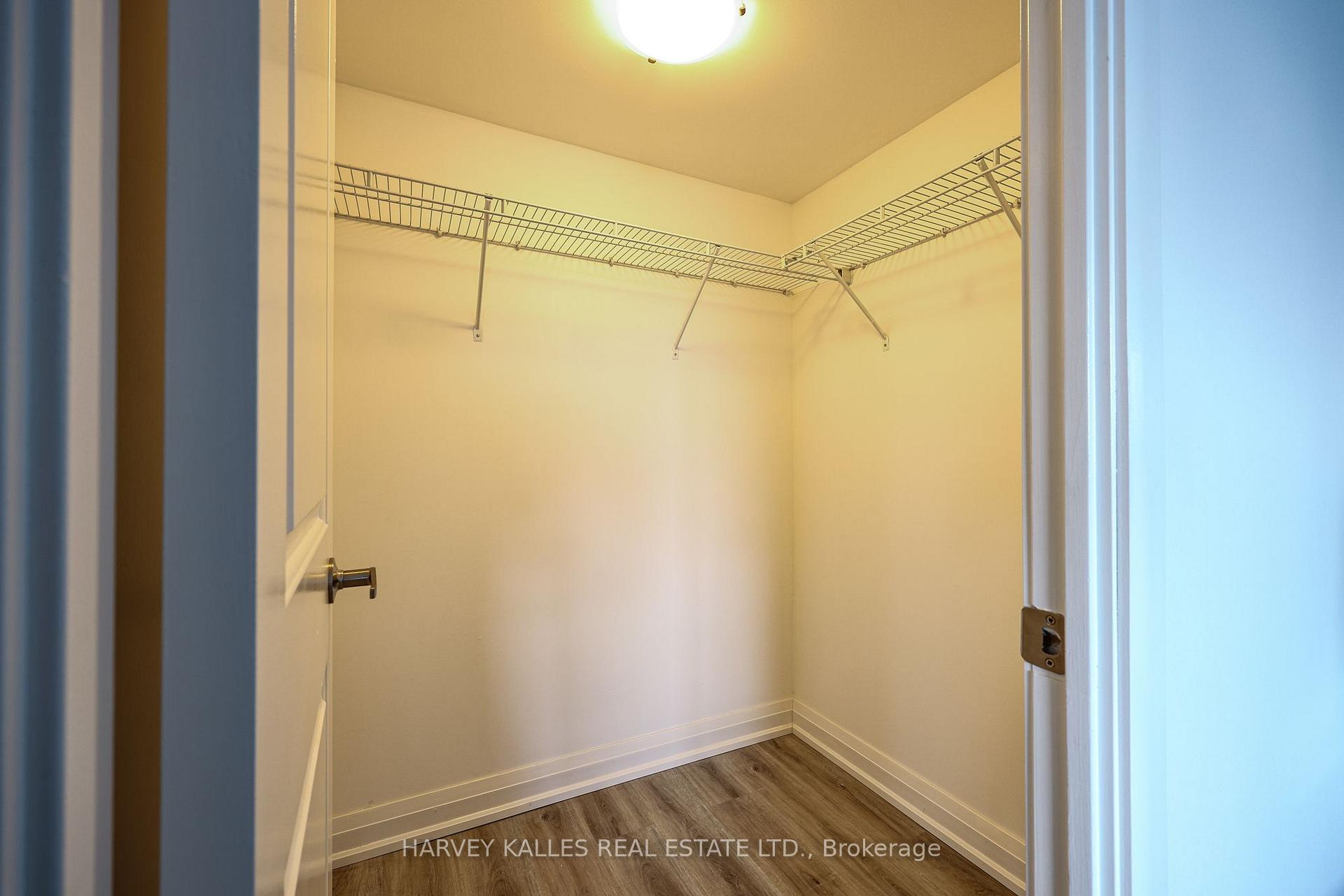 75 Norman Bethune Avenue 317