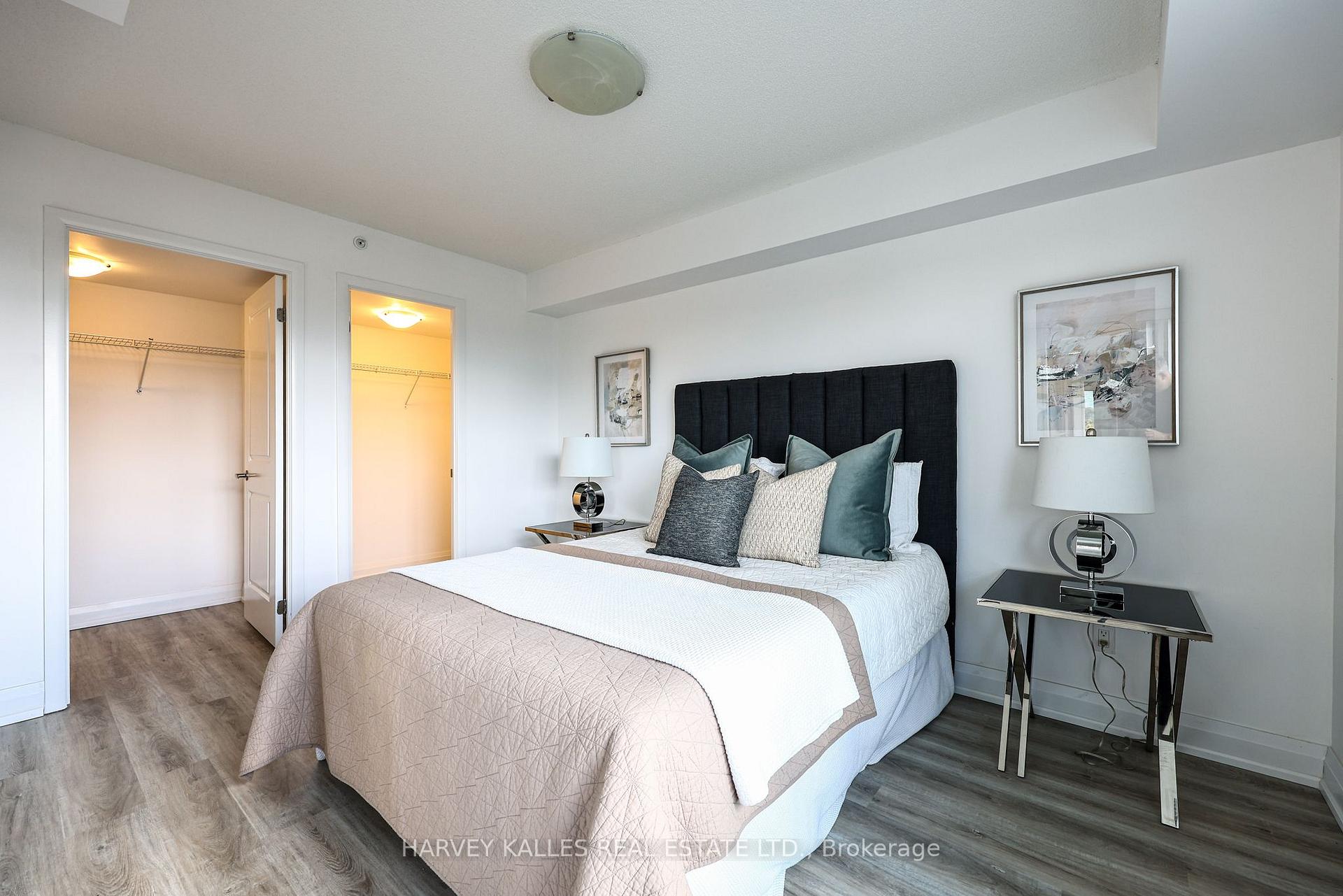 75 Norman Bethune Avenue 317