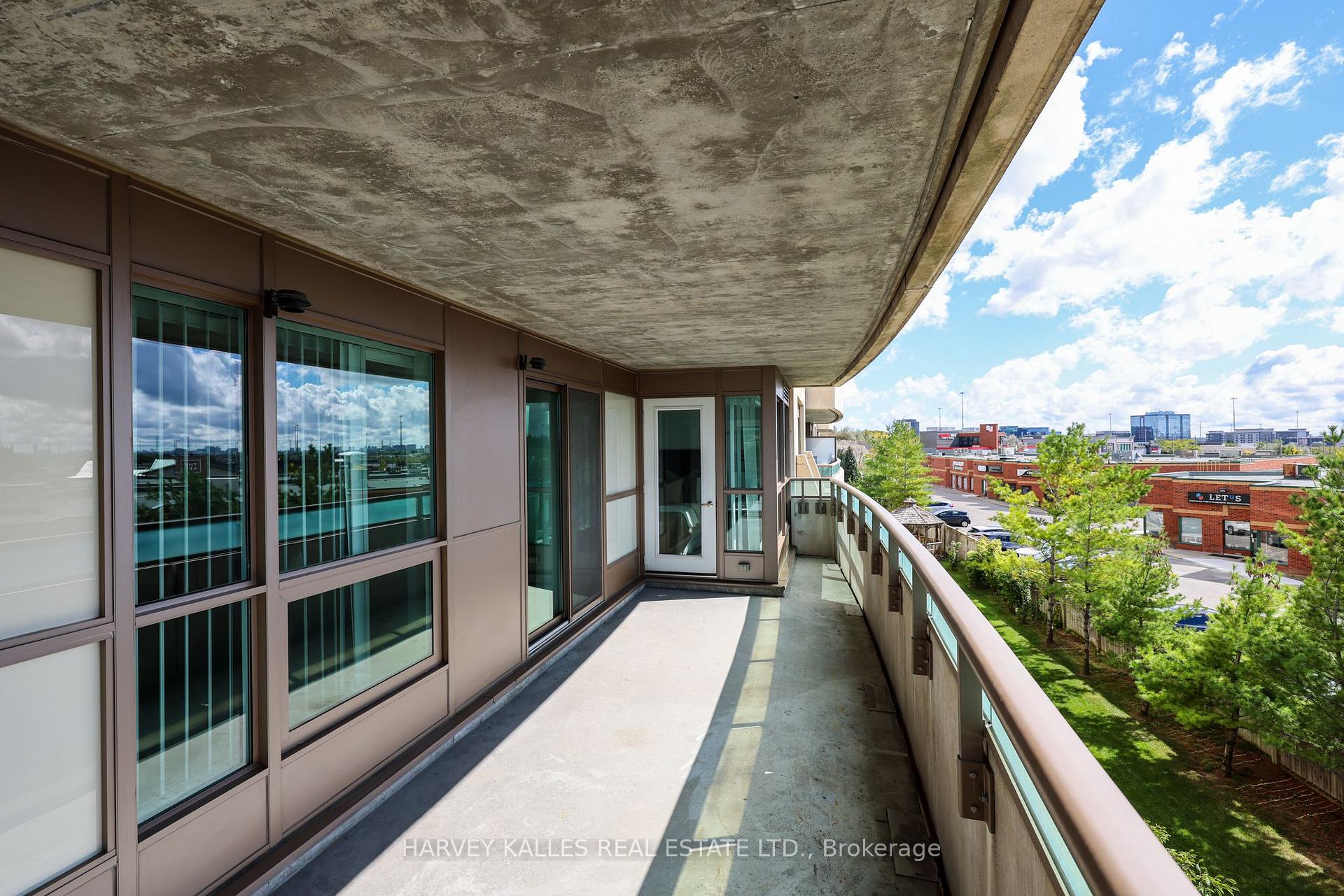 75 Norman Bethune Avenue 317