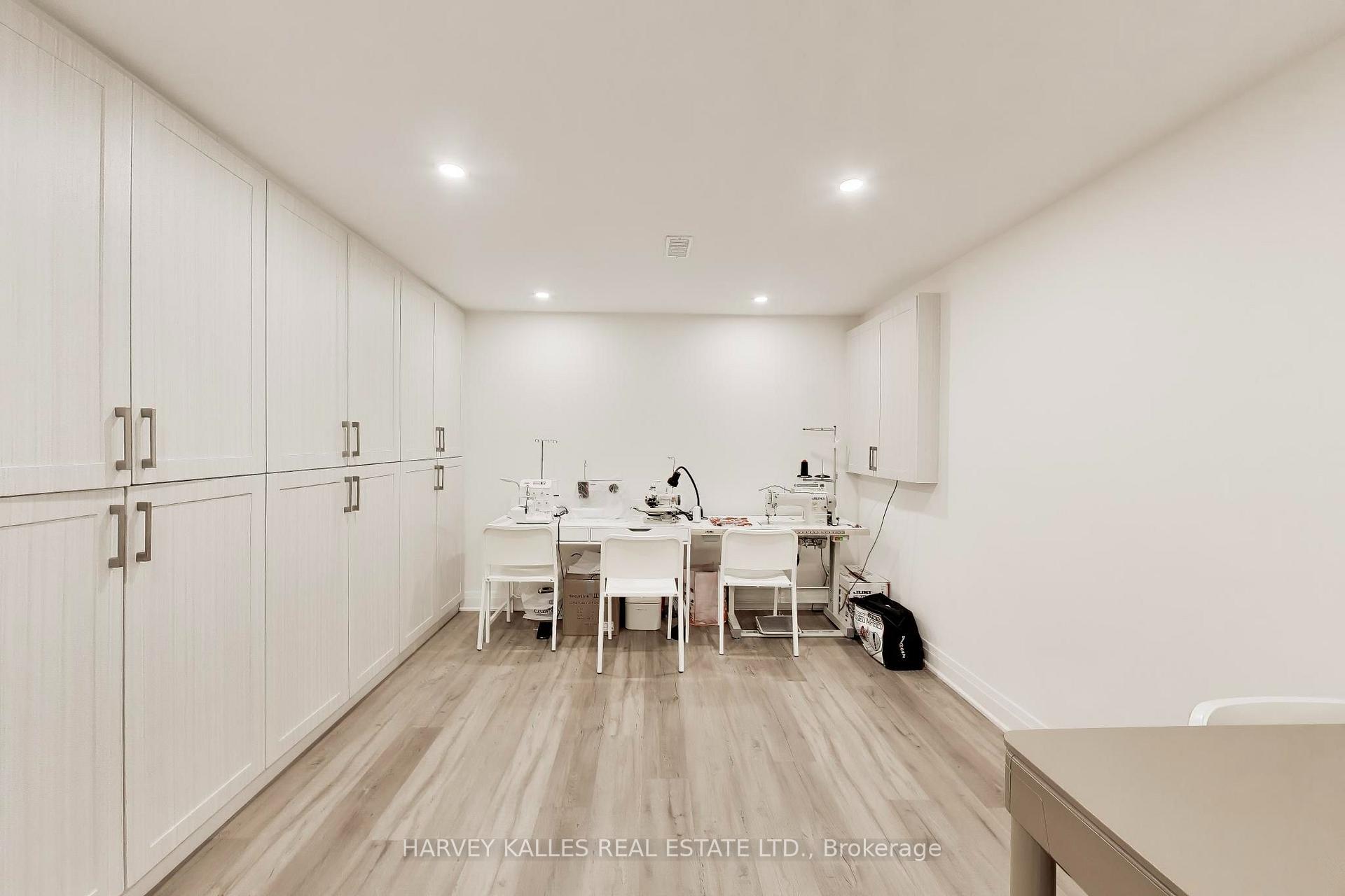 17 Cynthia Crescent