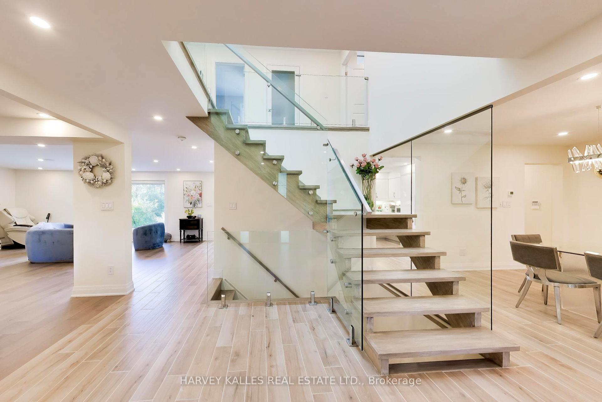 17 Cynthia Crescent