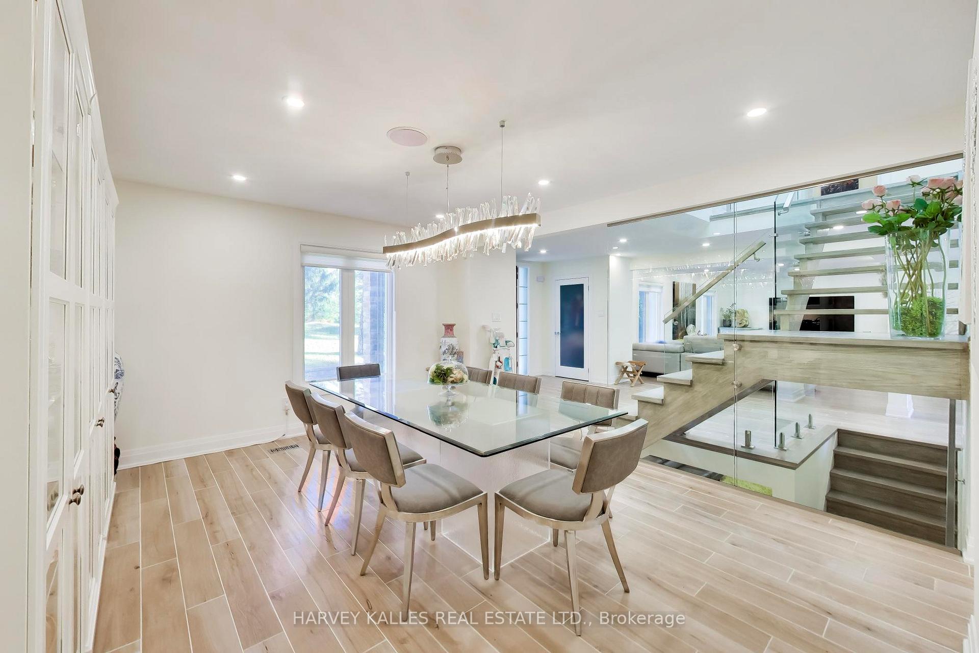 17 Cynthia Crescent