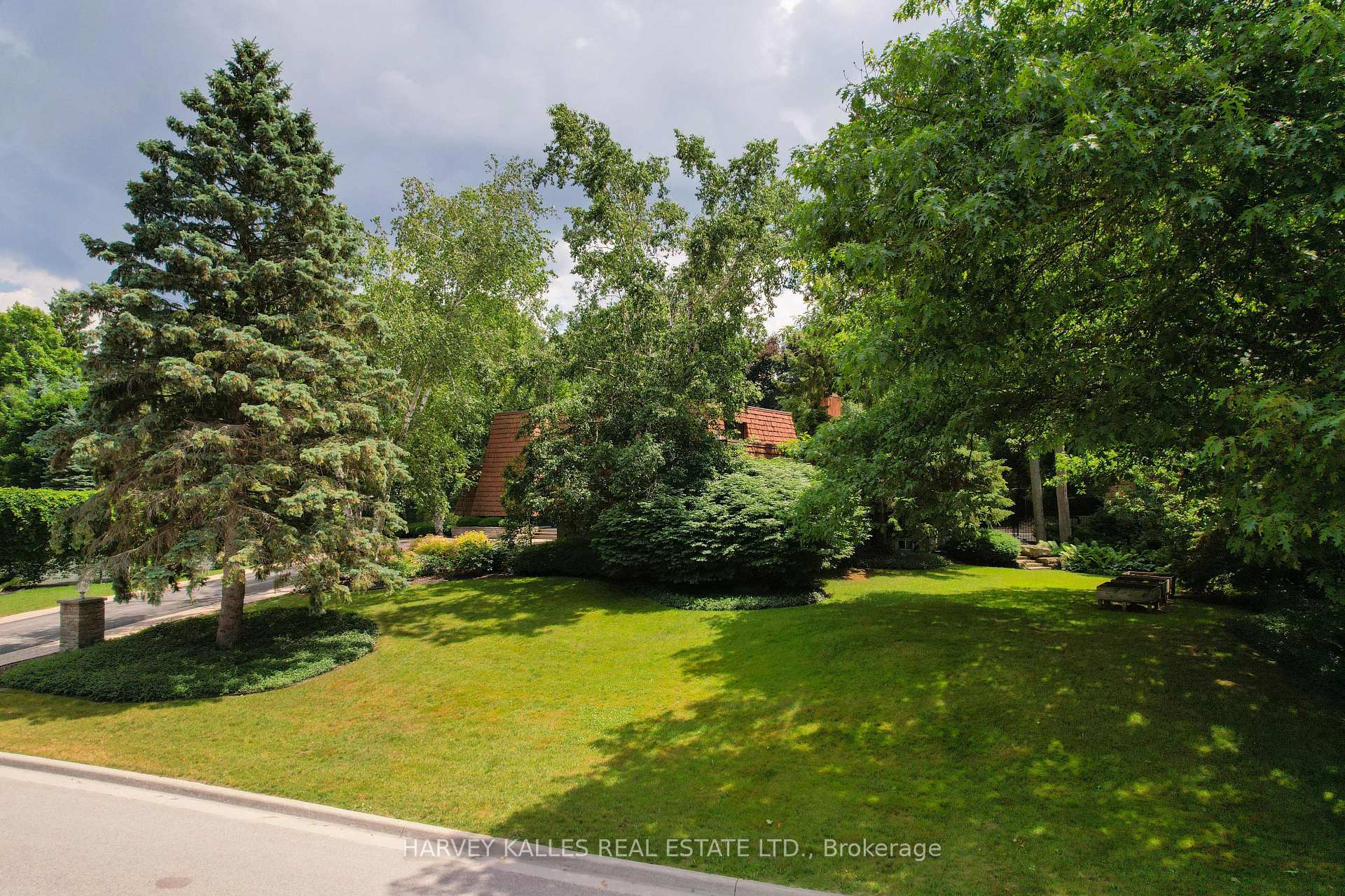 23 Royal Oak Drive