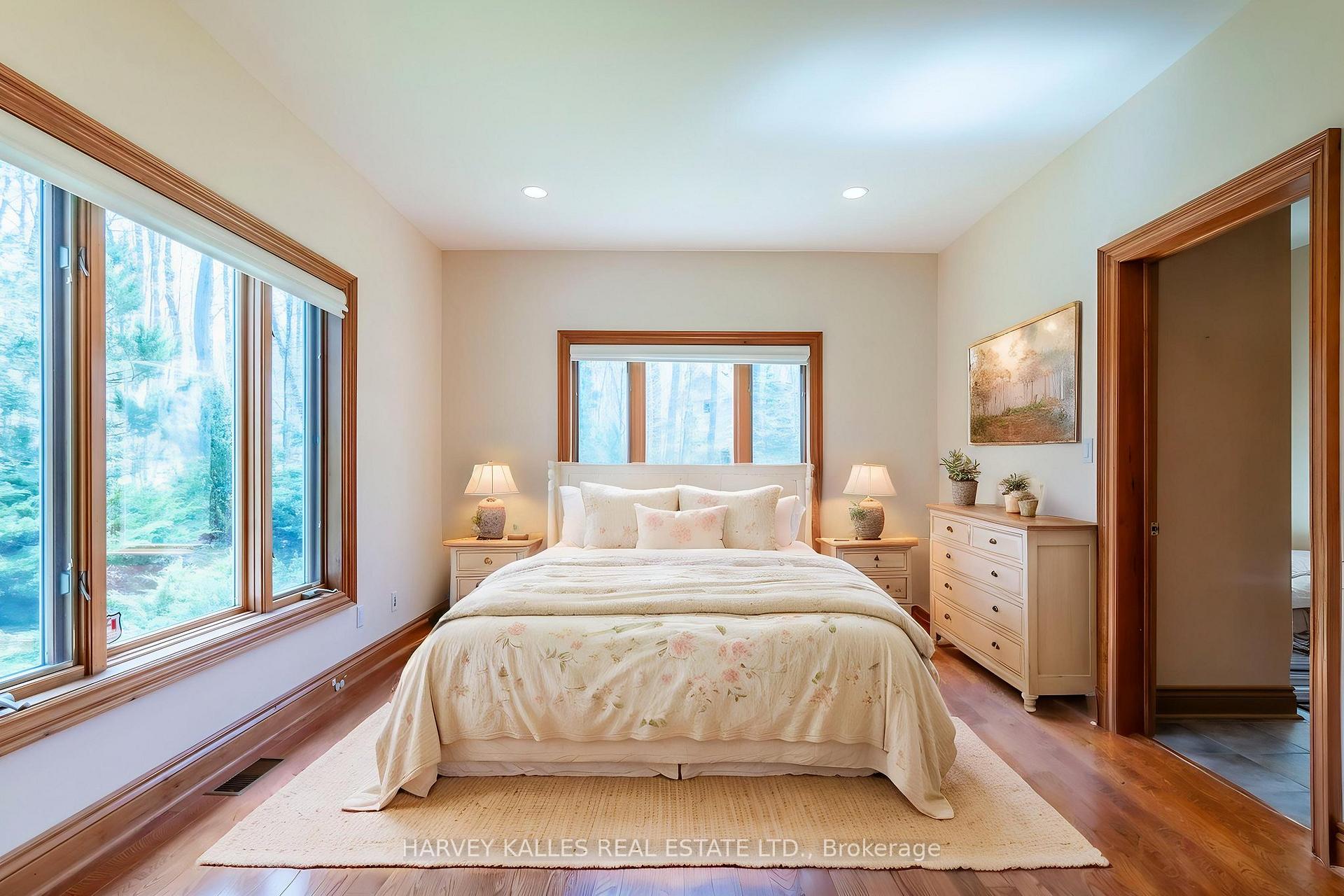 20 Nippissing Ridge Road