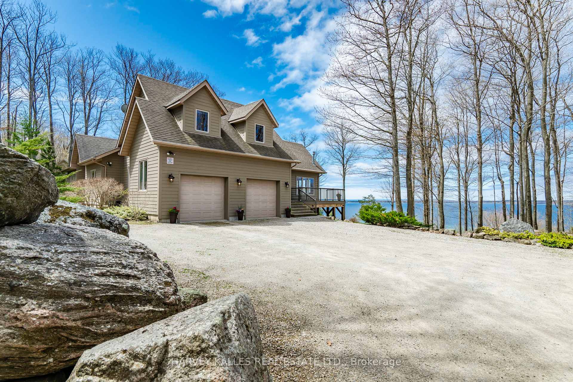 20 Nippissing Ridge Road