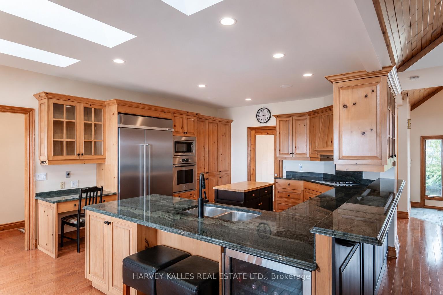 20 Nippissing Ridge Road