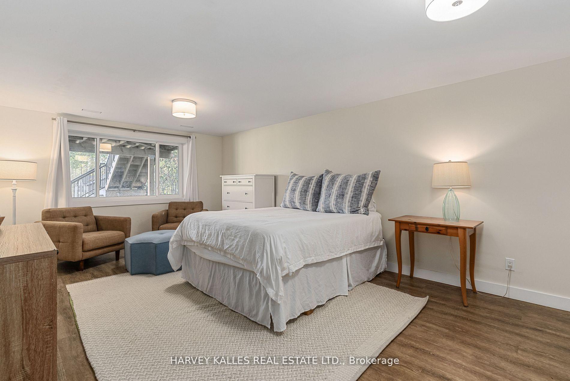 65 Shanty Bay Road