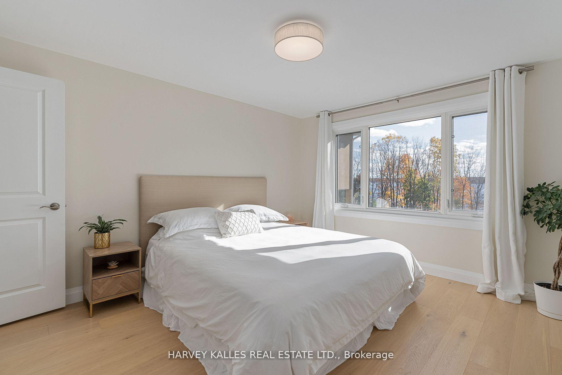 65 Shanty Bay Road