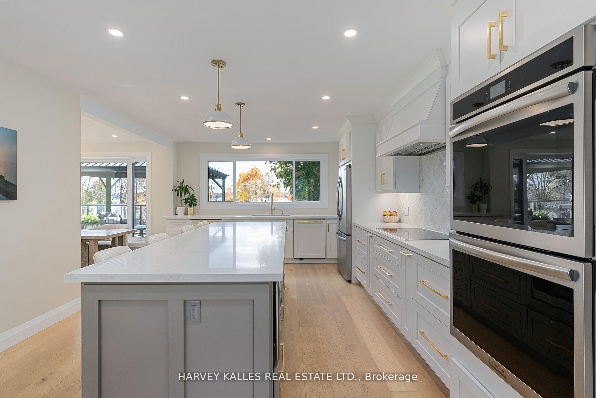 65 Shanty Bay Road