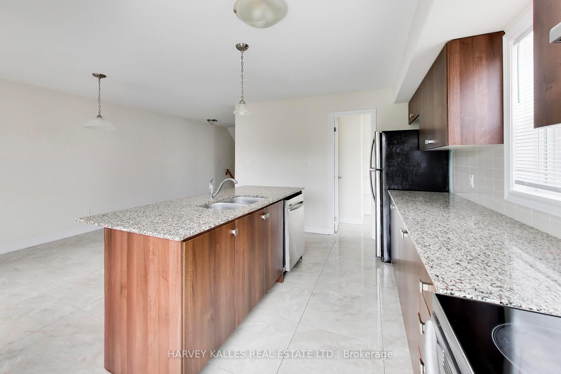 1 Leggott Avenue 38